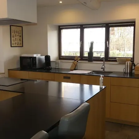 Le Jardin Des Fagnes 펜션 로버트빌