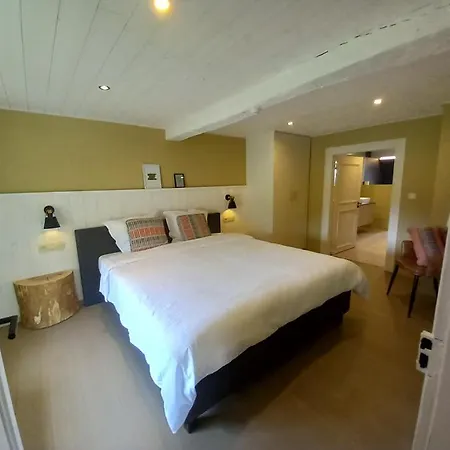 Le Jardin Des Fagnes 로버트빌